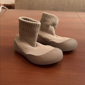 Cozy Gray Baby Walker Shoes